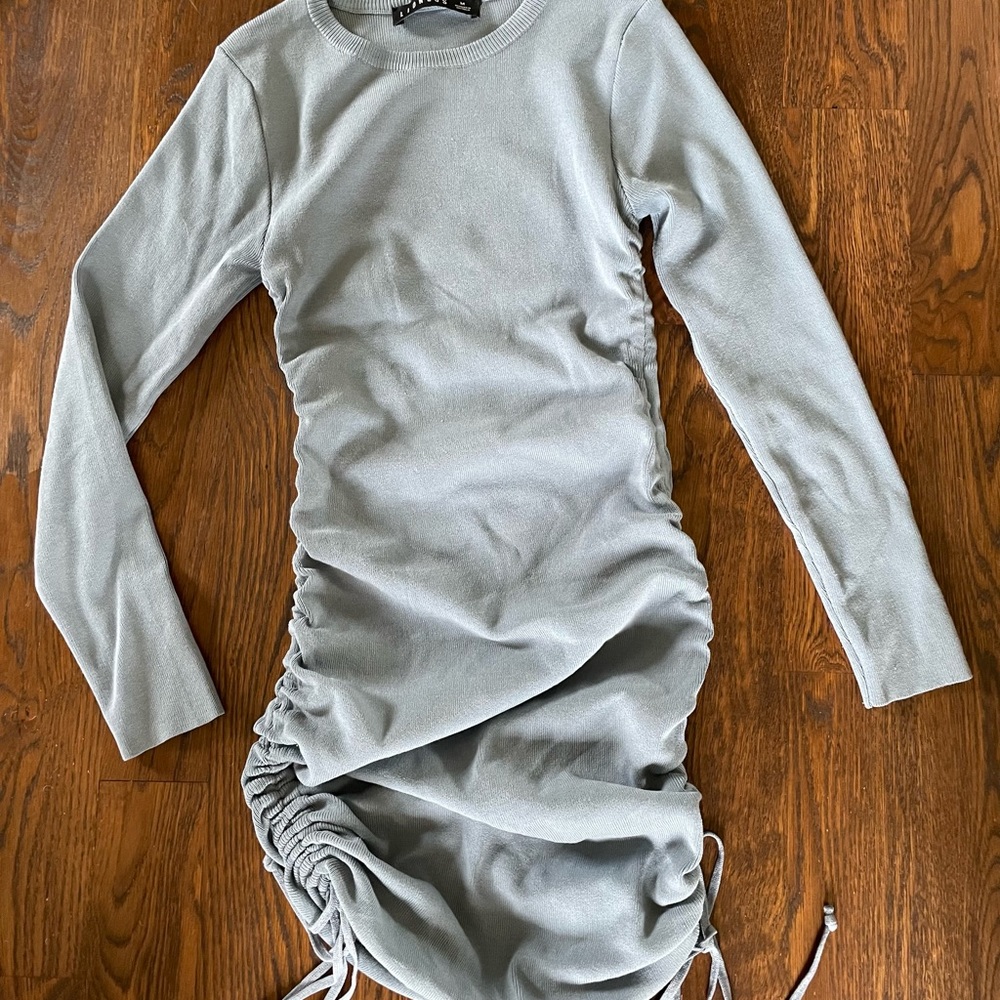 blue long sleeve scrunch dress